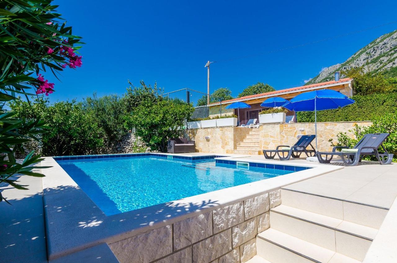 Villa Mateo With Private Pool Gruda 外观 照片