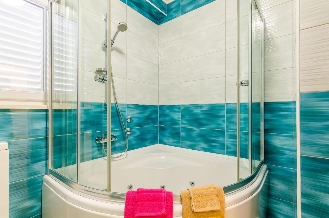 Villa Mateo With Private Pool Gruda 外观 照片