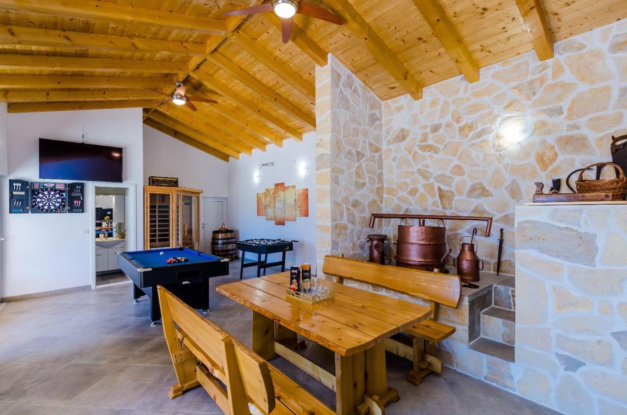 Villa Mateo With Private Pool Gruda 外观 照片