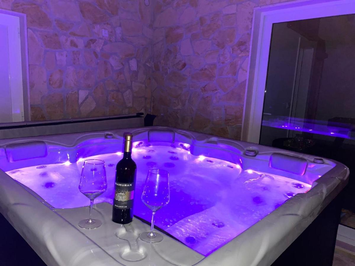 Villa Mateo With Private Pool Gruda 外观 照片